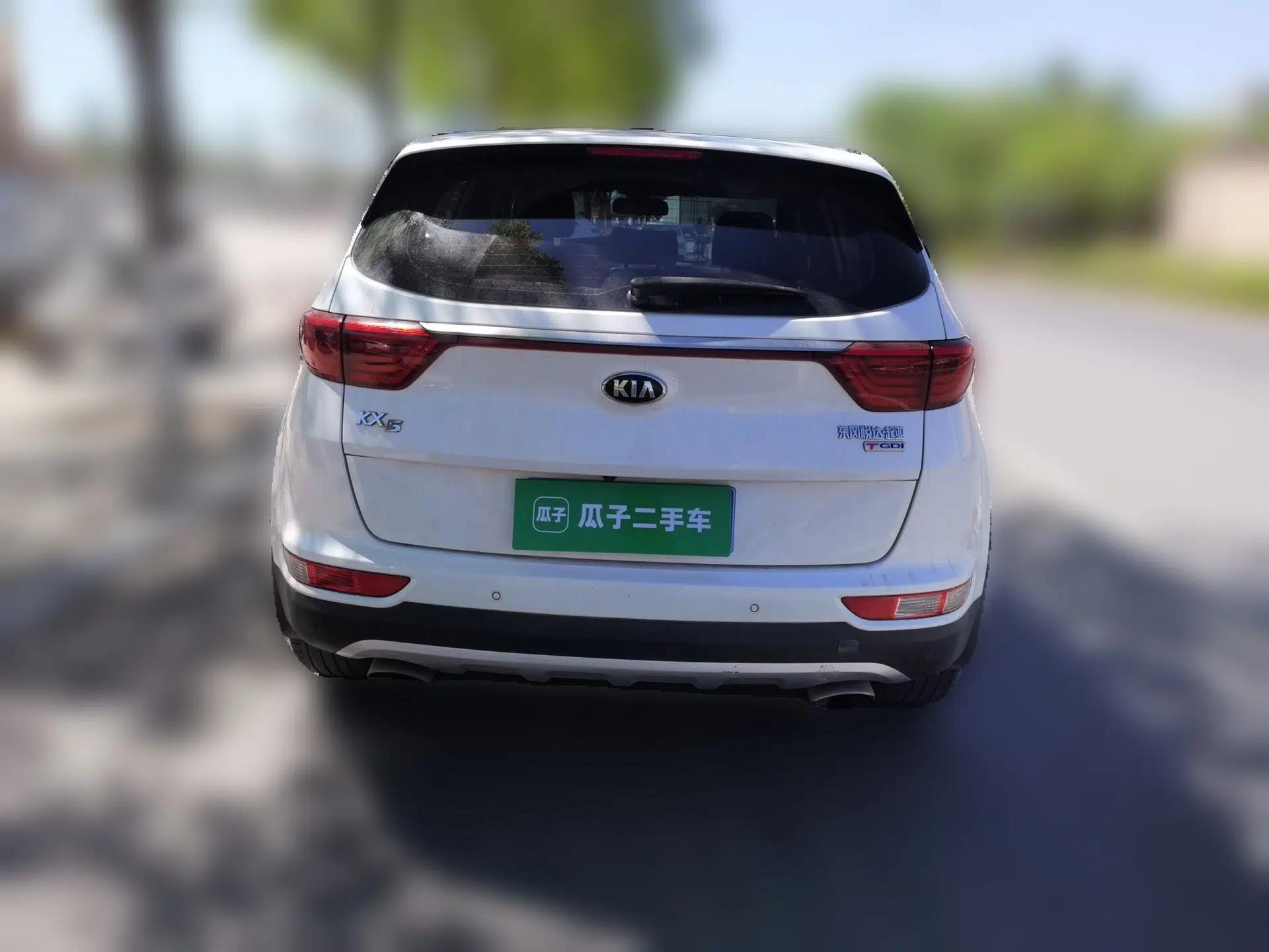 Kia KX5 2017 1.6T Automatic Two-Wheel Drive 15th Anniversary Special Edition DLX — миниатюра 5