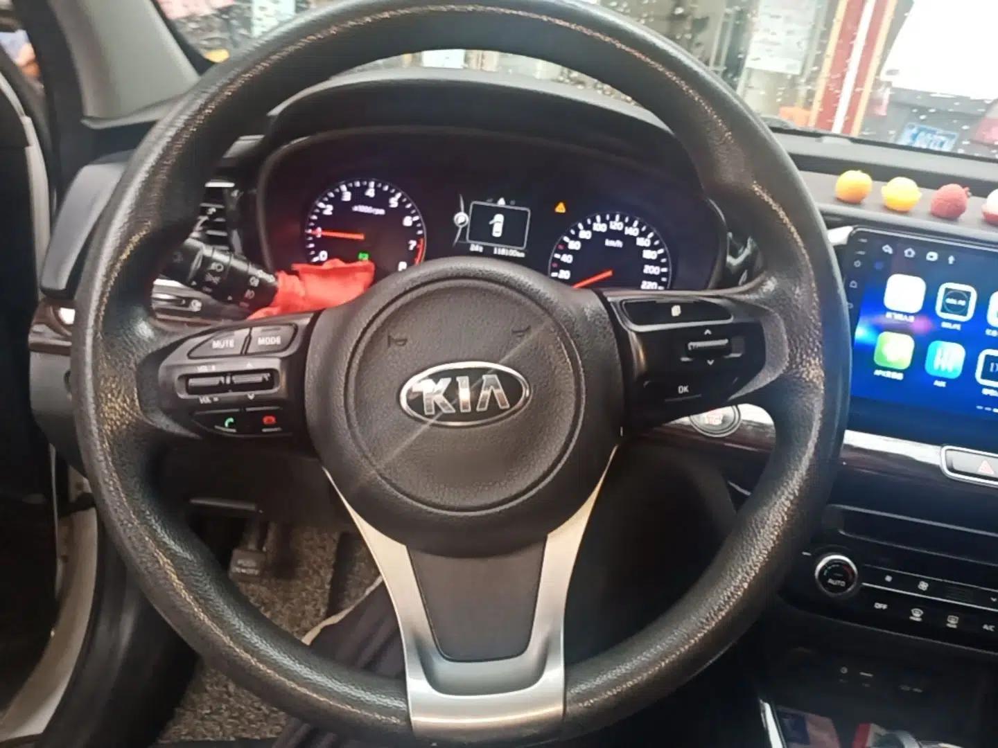 Kia K4 2014 1.8L Automatic GLS — миниатюра 14