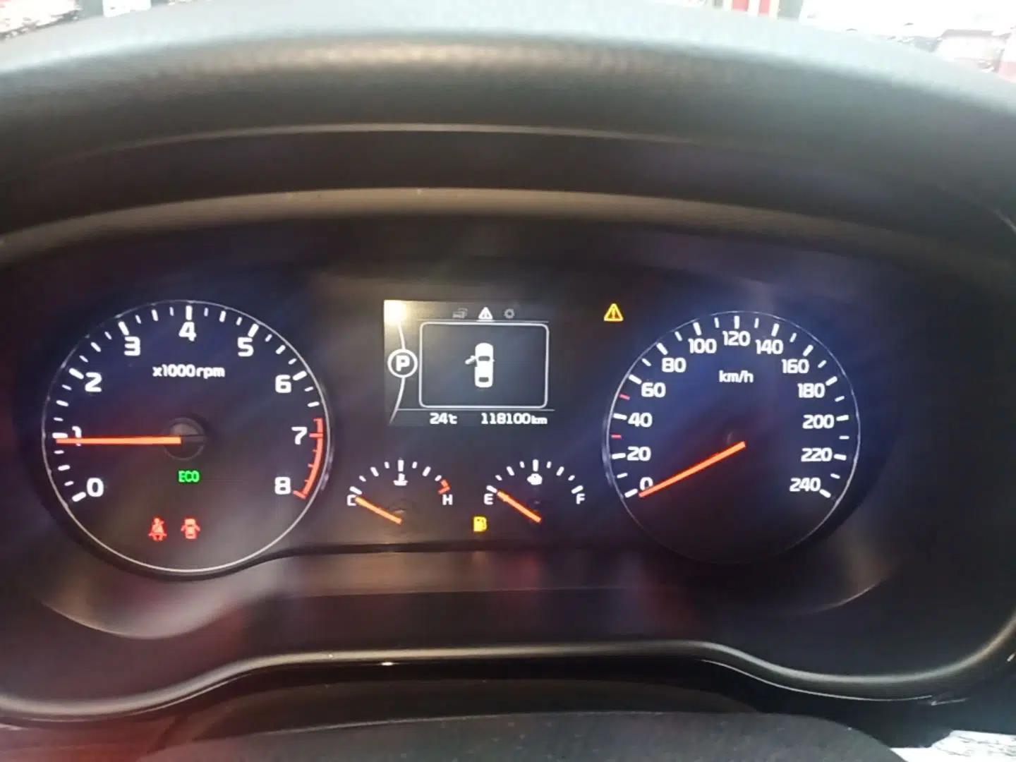 Kia K4 2014 1.8L Automatic GLS — миниатюра 15