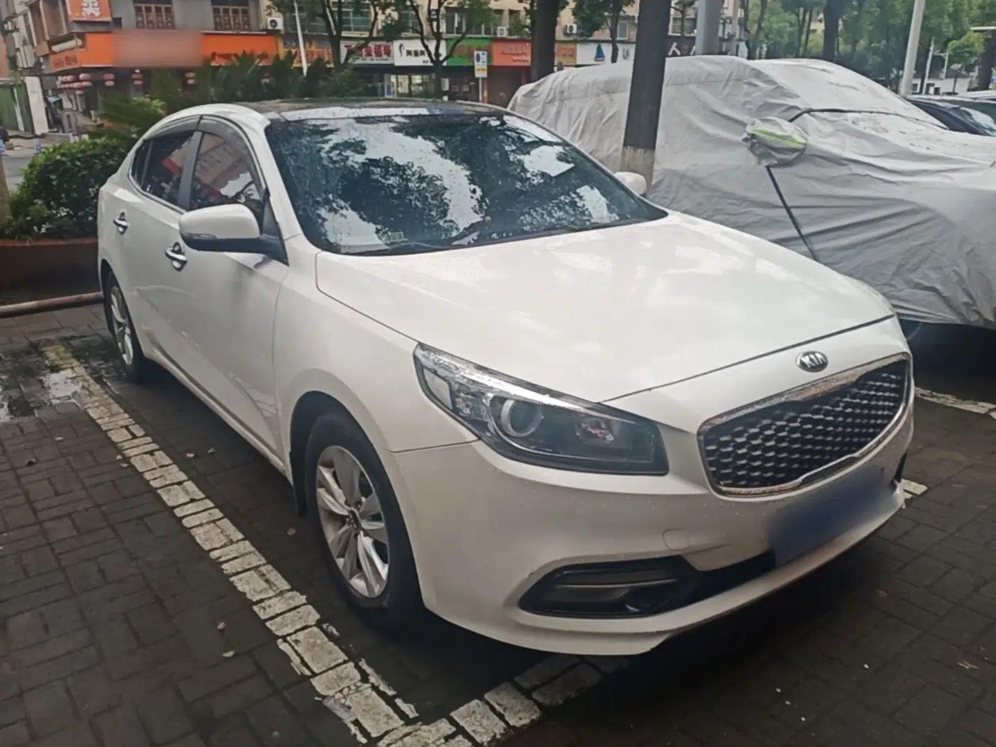 Kia K4 2014 1.8L Automatic GLS — миниатюра 3