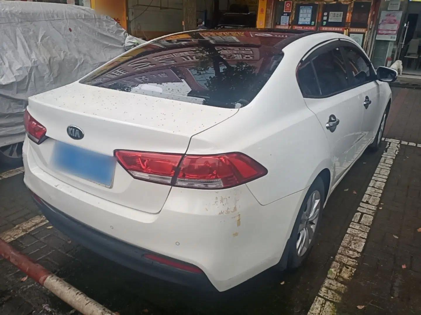 Kia K4 2014 1.8L Automatic GLS — миниатюра 6