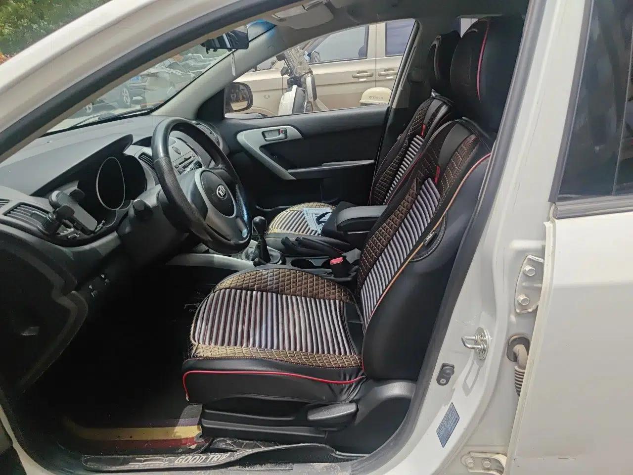 Kia Forte 2014 1.6L MT GL — миниатюра 16