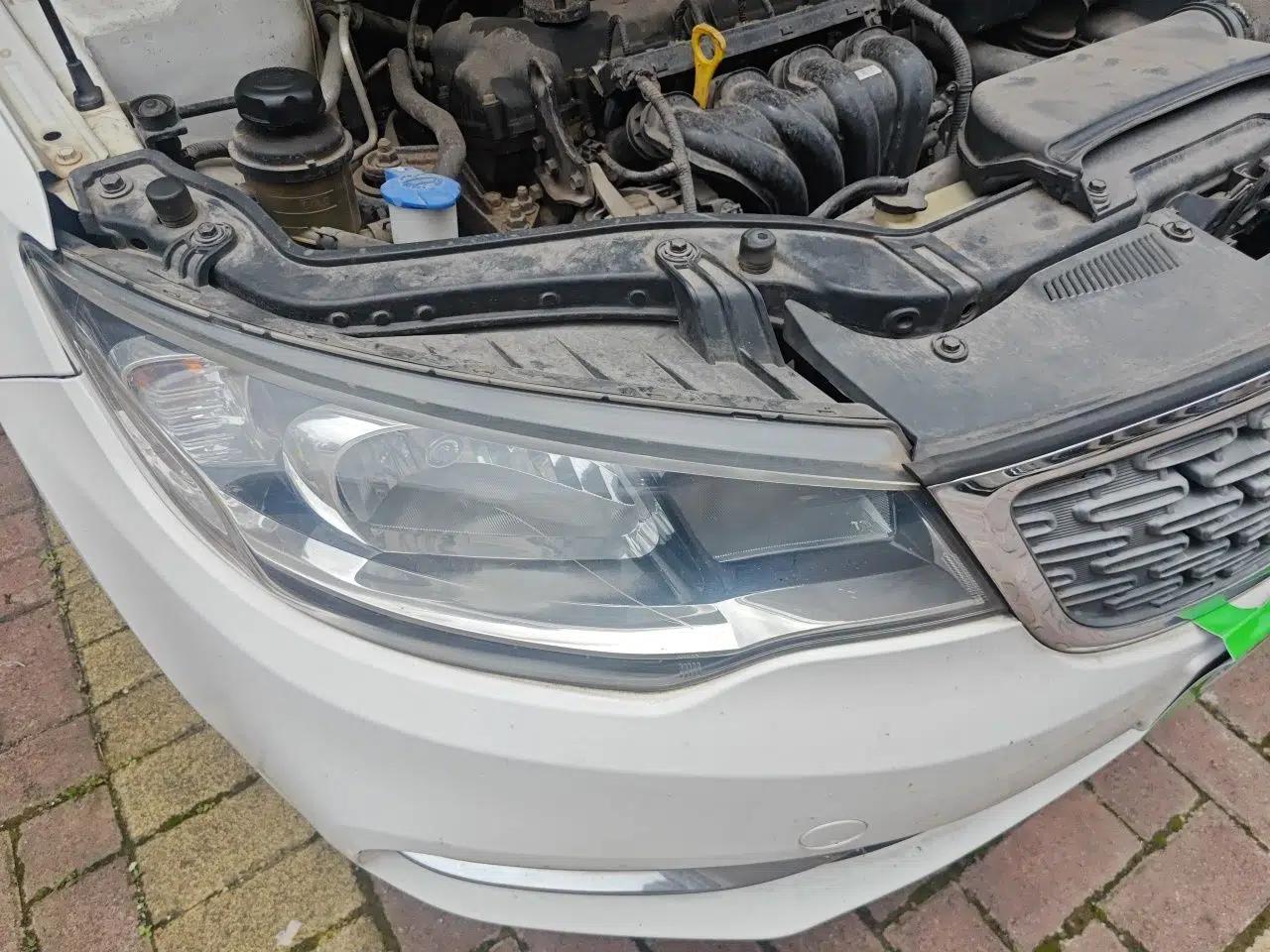 Kia Forte 2014 1.6L MT GL — миниатюра 7