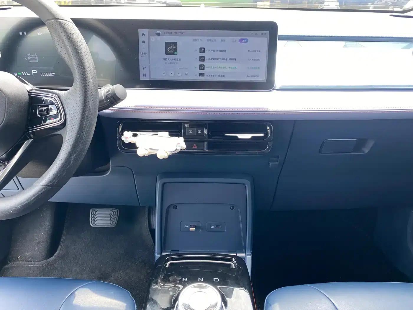 Geely Geometry E Firefly 2022 Model 401KM Linglong Tiger 4-Seater — миниатюра 18