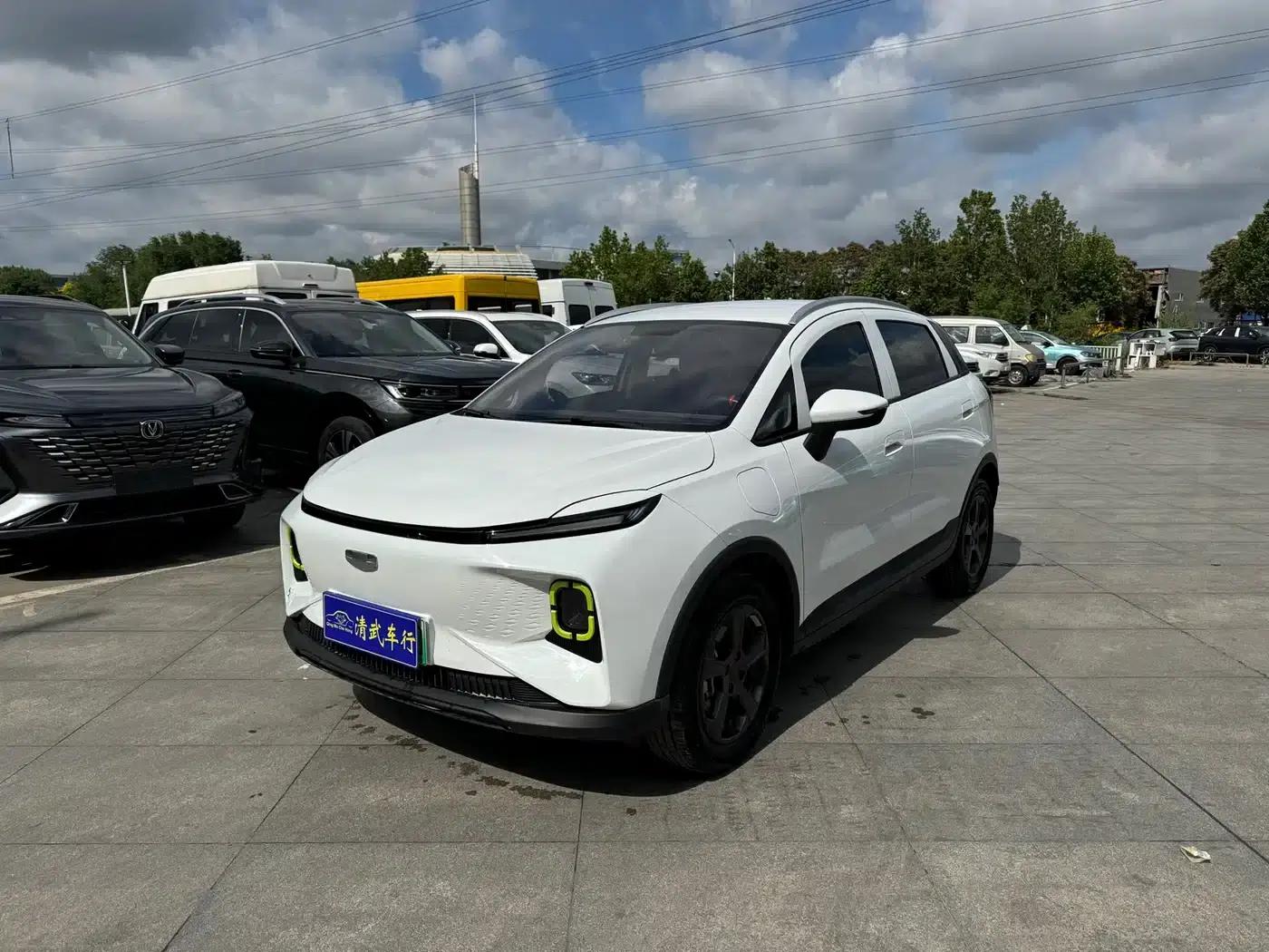 Geely Geometry E Firefly 2022 Model 320KM Cute Tiger 4-Seater — миниатюра 1