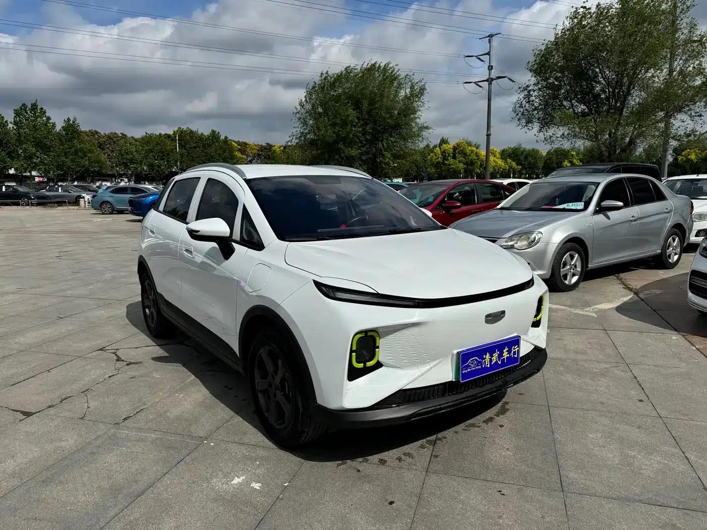 Geely Geometry E Firefly 2022 Model 320KM Cute Tiger 4-Seater — миниатюра 2