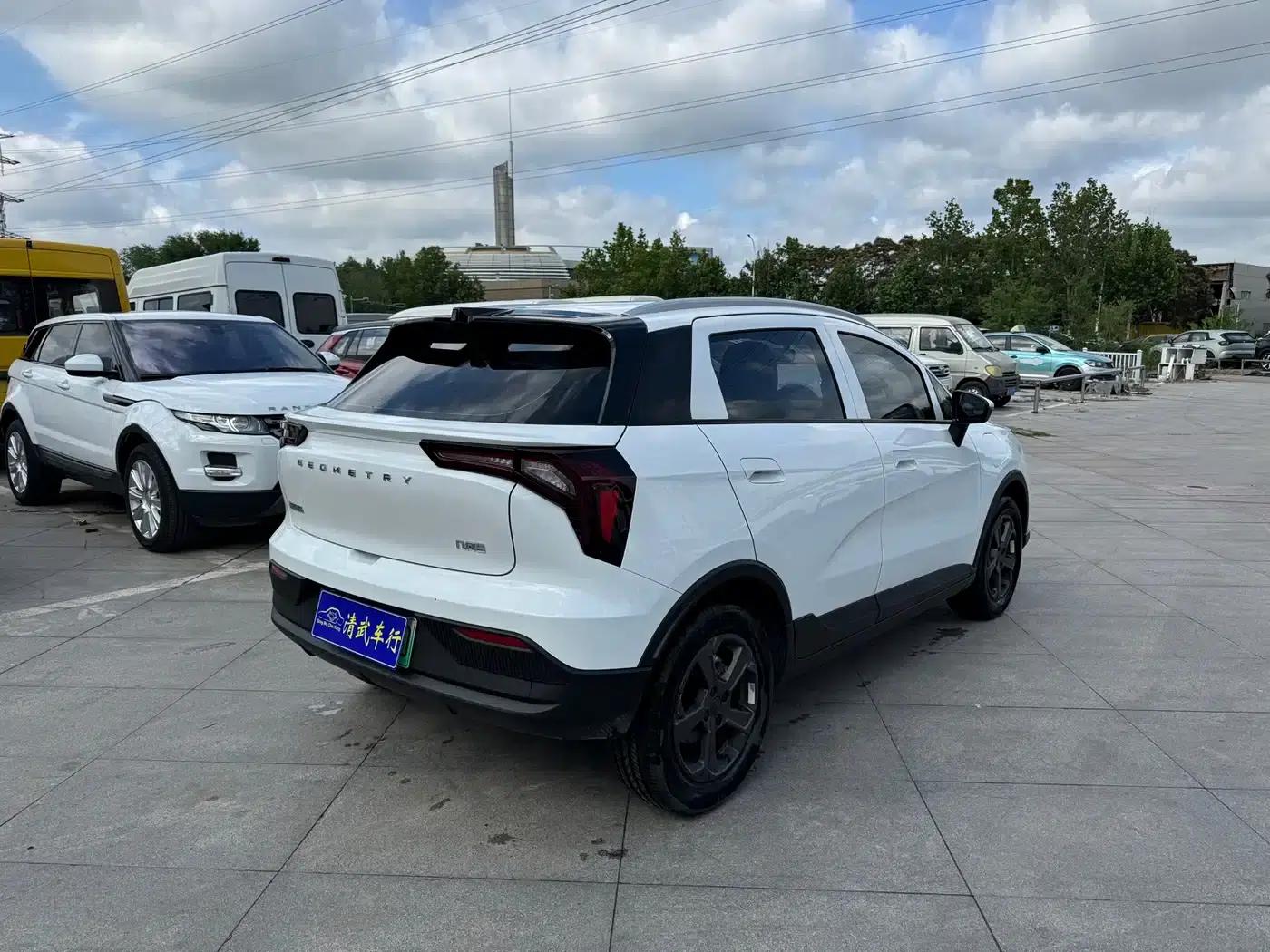 Geely Geometry E Firefly 2022 Model 320KM Cute Tiger 4-Seater — миниатюра 6