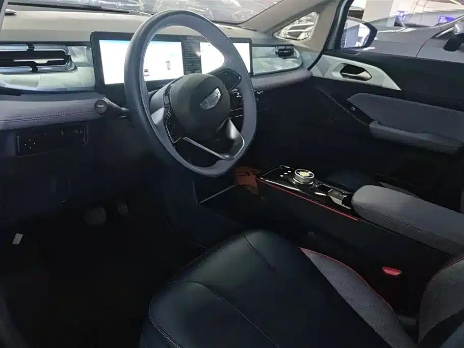 Geely Geometry E Firefly 2023 Model 401KM Thunder Tiger 5-Seater — миниатюра 12