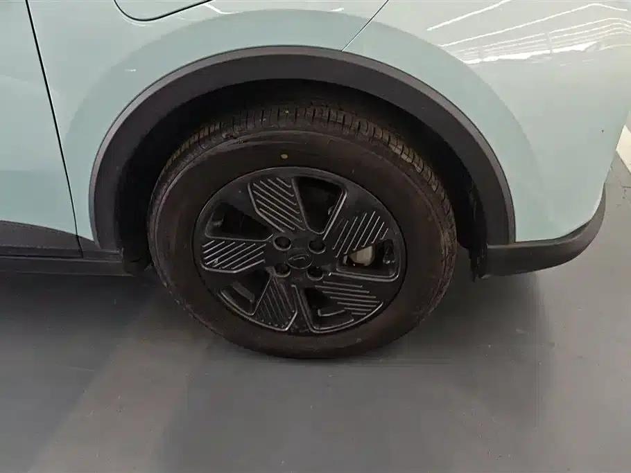 Geely Geometry E Firefly 2023 Model 401KM Thunder Tiger 5-Seater — миниатюра 6