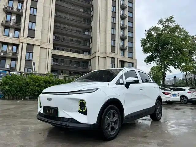 Geely Geometry E Firefly 2023 Model 320KM Cute Tiger 5-Seater