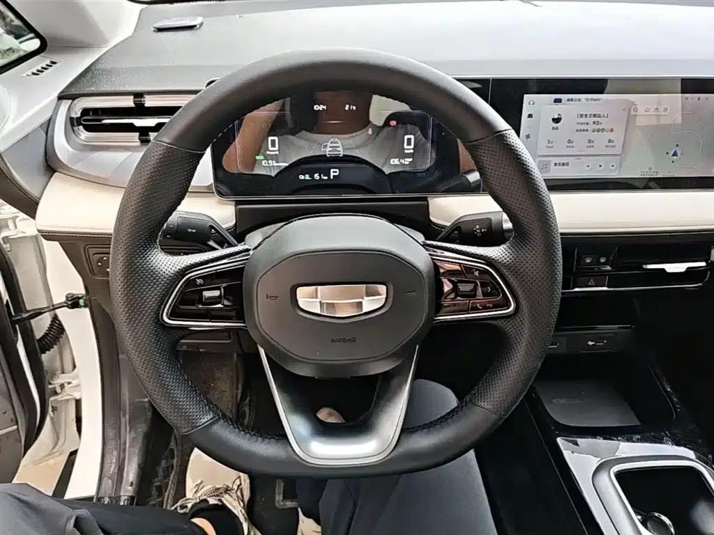 Geely Geometry E Firefly 2024 Model, 301km/h, Starlight — миниатюра 11