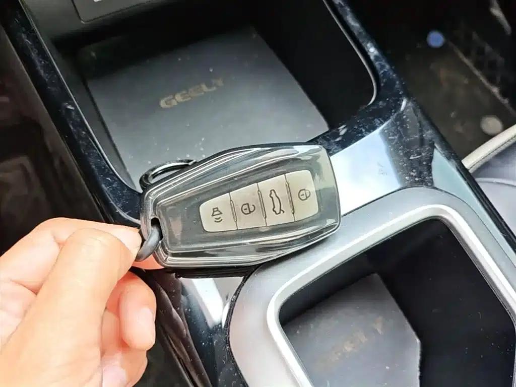 Geely Geometry E Firefly 2024 Model, 301km/h, Starlight — миниатюра 9
