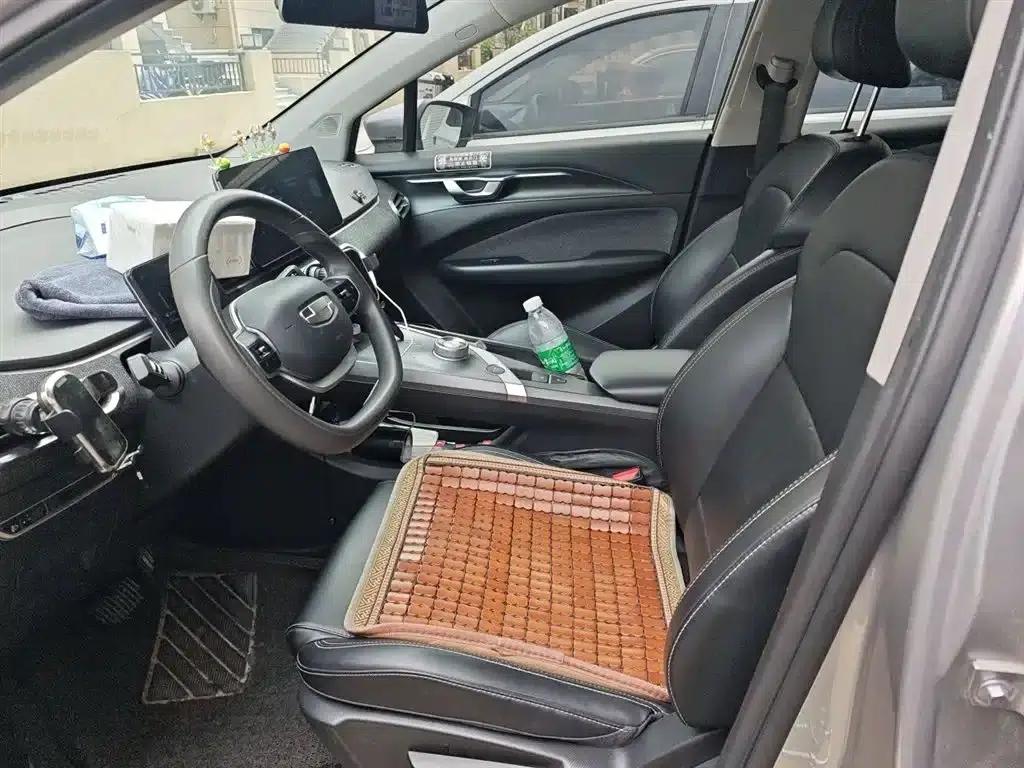 Geely Geometry C 2022 400KM Travel Edition — миниатюра 8