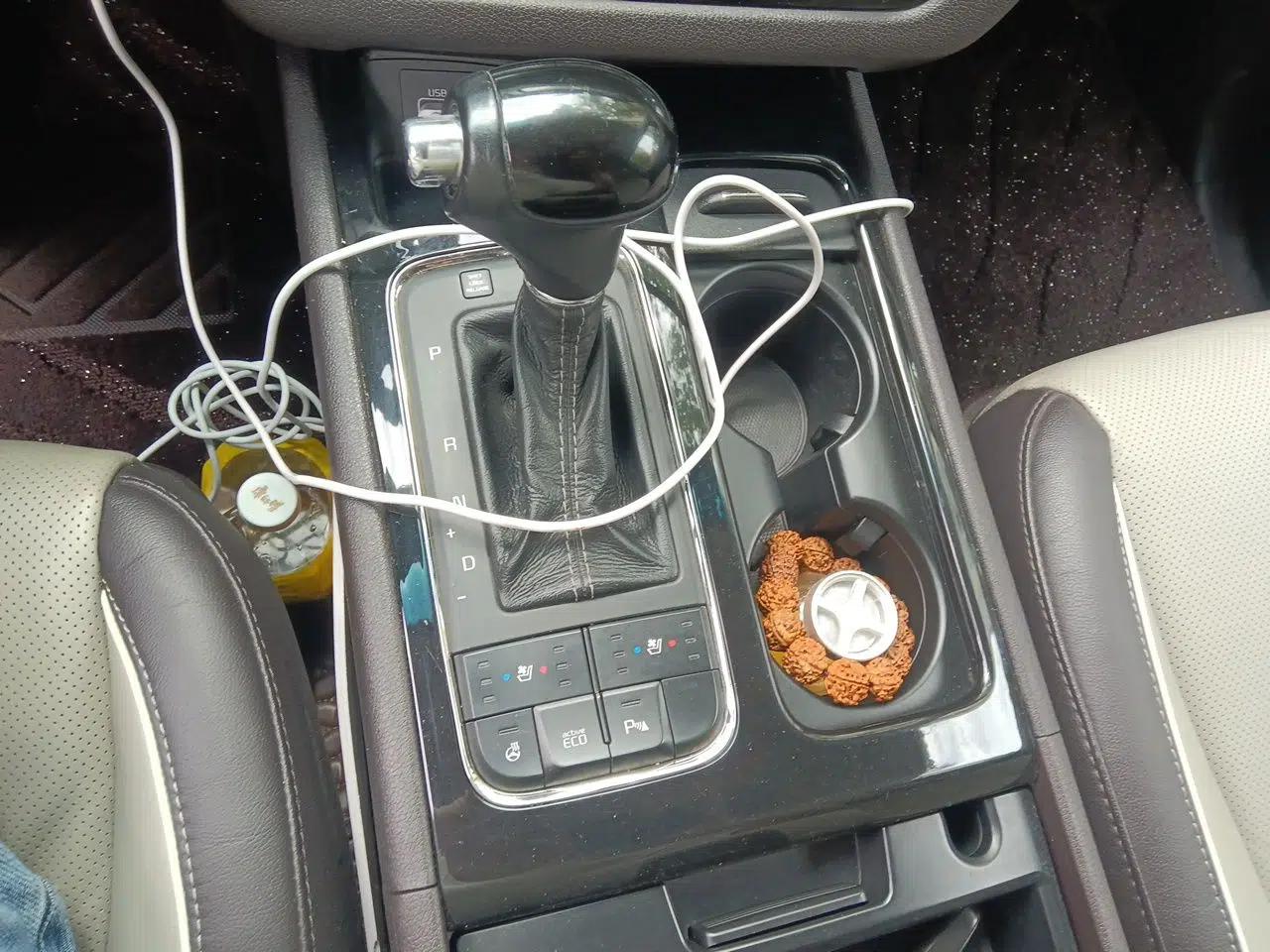 Kia Carnival 2015 2.2T Flagship Edition China IV Standard — миниатюра 15