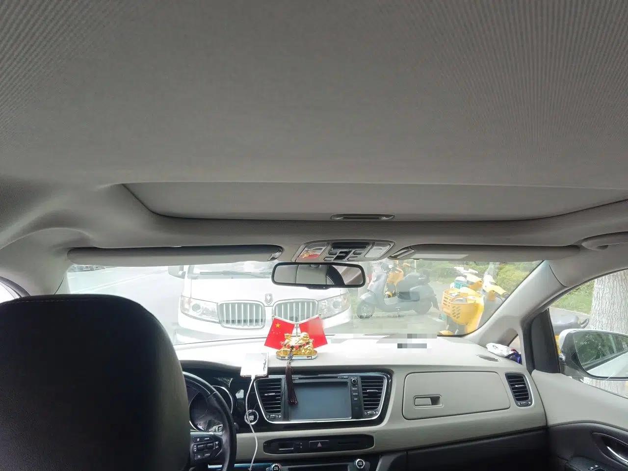 Kia Carnival 2015 2.2T Flagship Edition China IV Standard — миниатюра 19