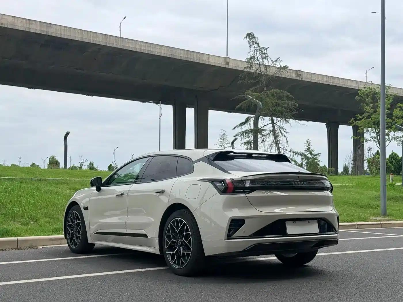 Extreme Krypton 001 2026 Model 103-degree Rear-Wheel Drive Max Edition — миниатюра 13