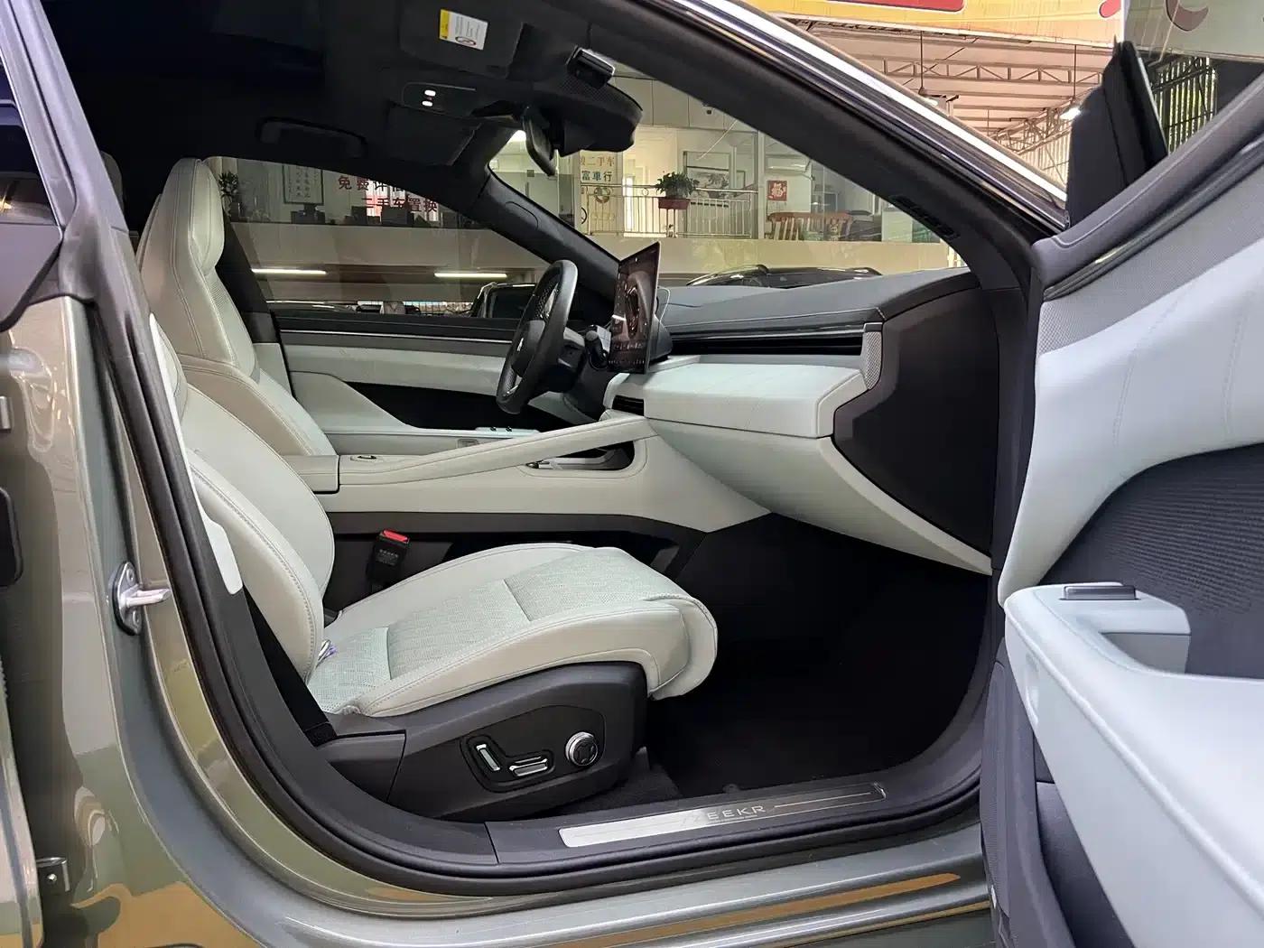 Extreme Krypton 001 2024 YOU Edition 100kWh Four-Wheel Drive — миниатюра 10