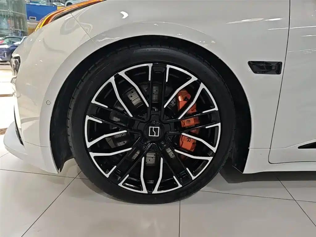Extreme Krypton 001 2025 YOU Edition 100kWh Four-Wheel Drive — миниатюра 23