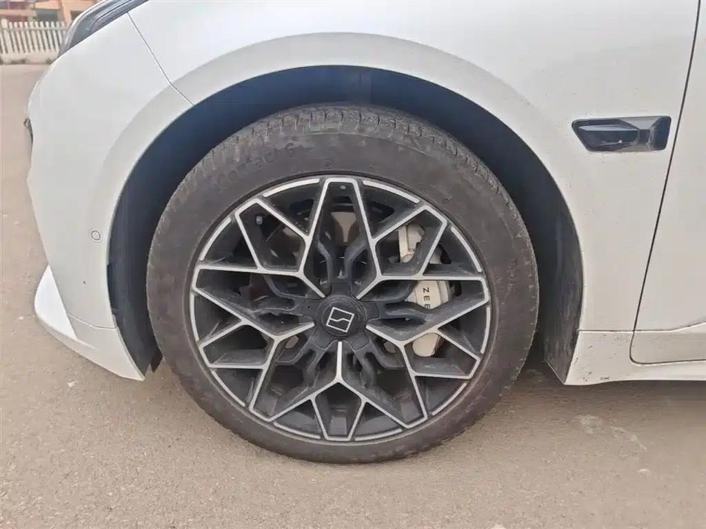 Extreme Krypton 001 2024 YOU Edition 100kWh Four-Wheel Drive — миниатюра 23
