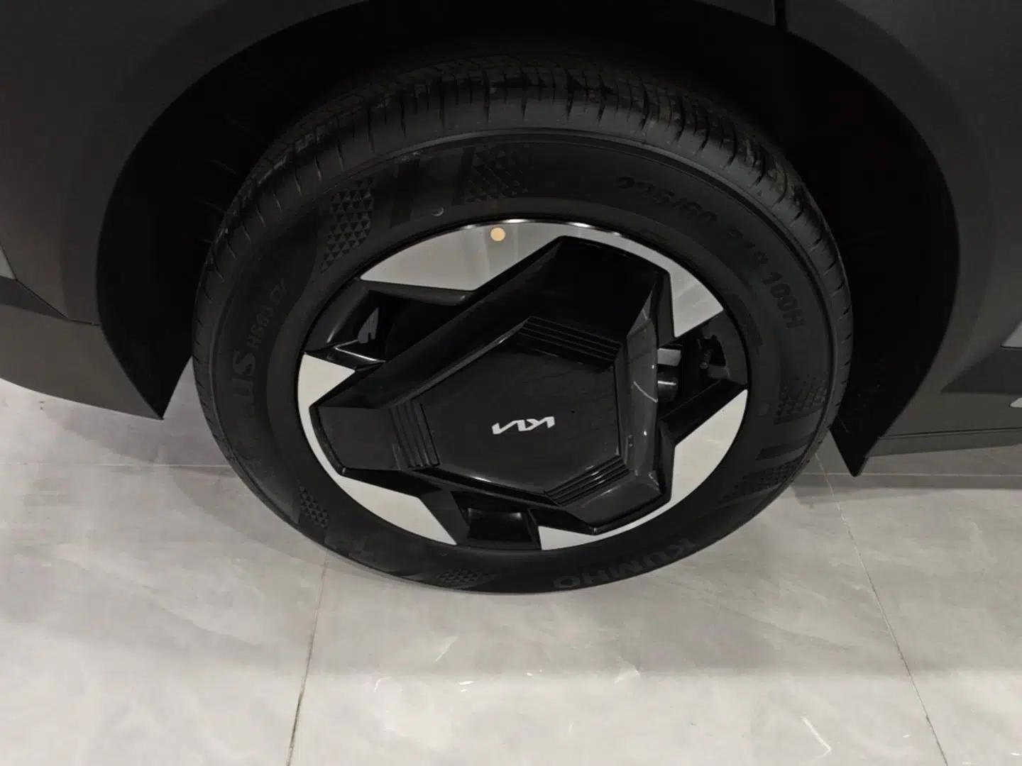 Kia EV5 2025 530 Air — миниатюра 10