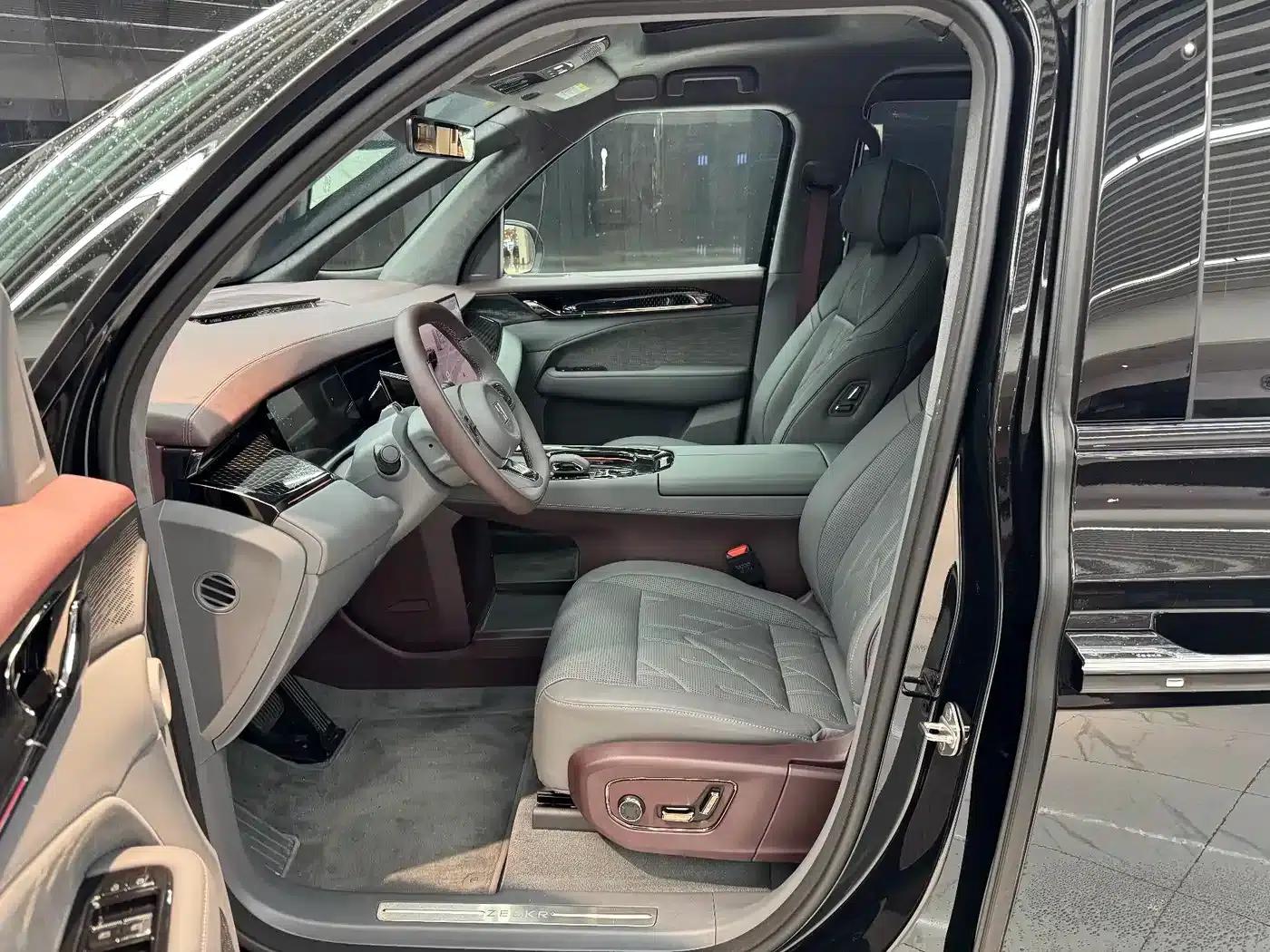 Jike 009 2024 Model Six-Seat Executive Edition AWD 108kWh — миниатюра 7