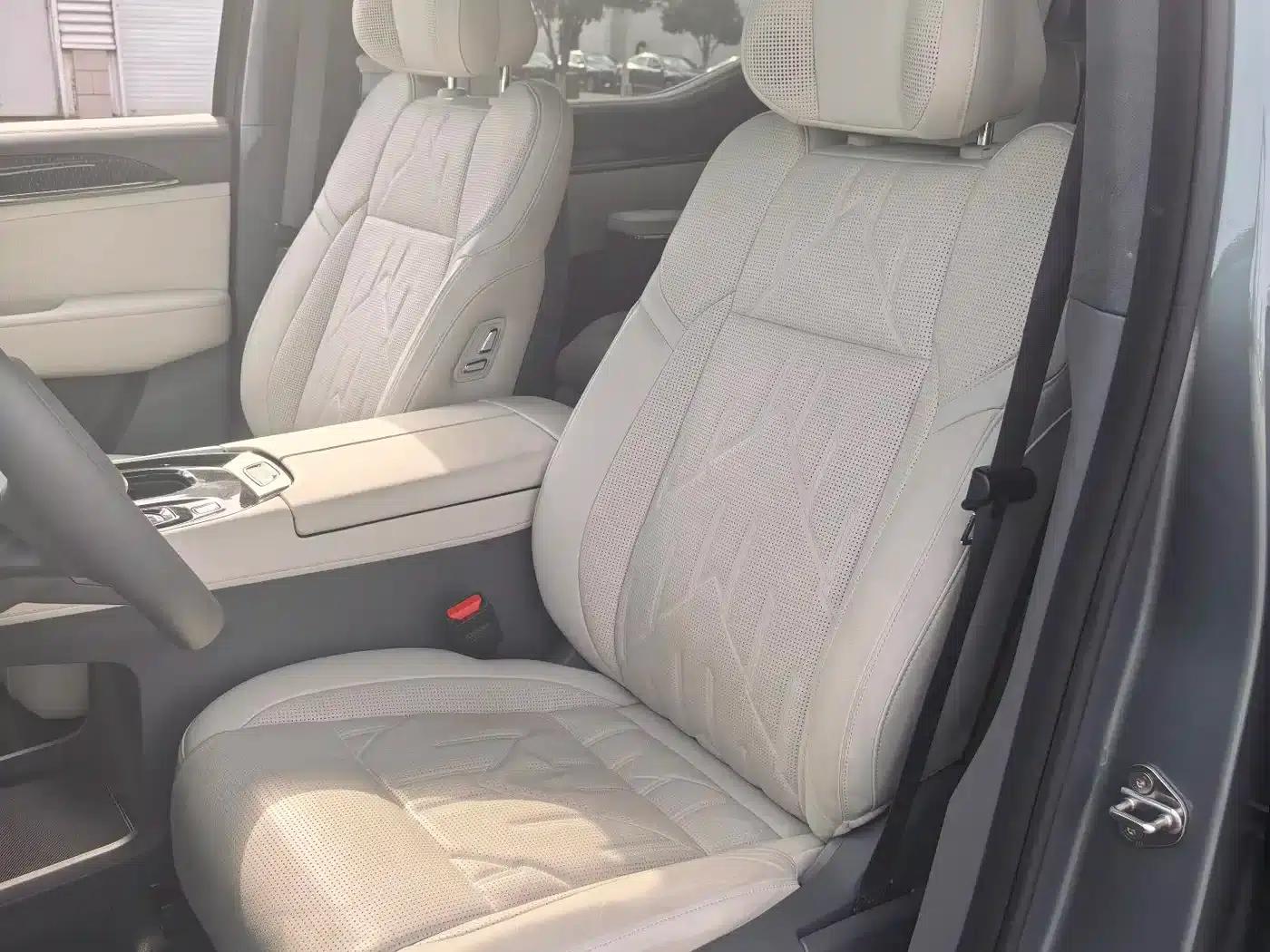 Extreme Krypton 009 2024 Model 7-Seat Aisle Edition 4WD 108kWh — миниатюра 20