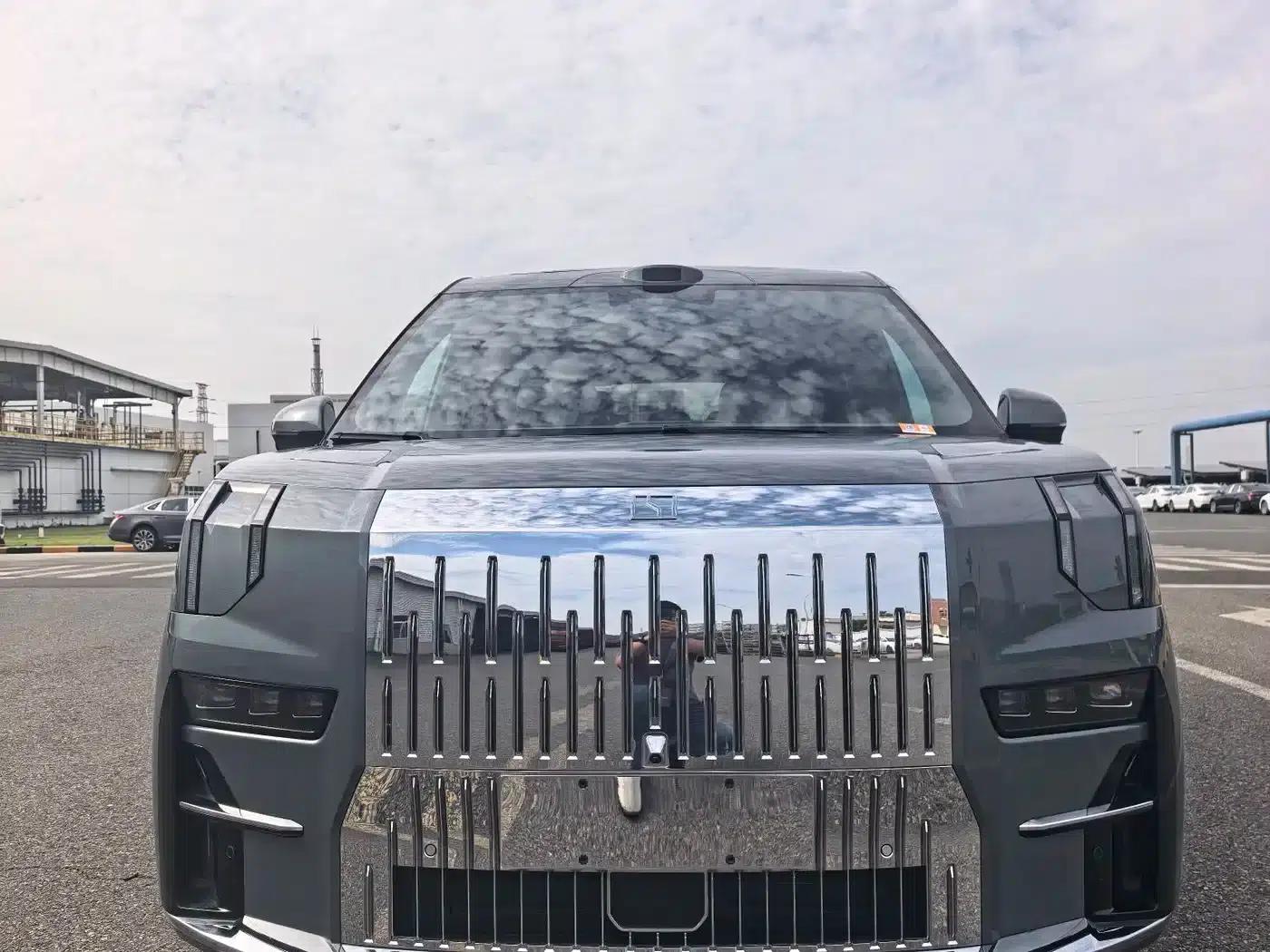 Extreme Krypton 009 2024 Model 7-Seat Aisle Edition 4WD 108kWh — миниатюра 4