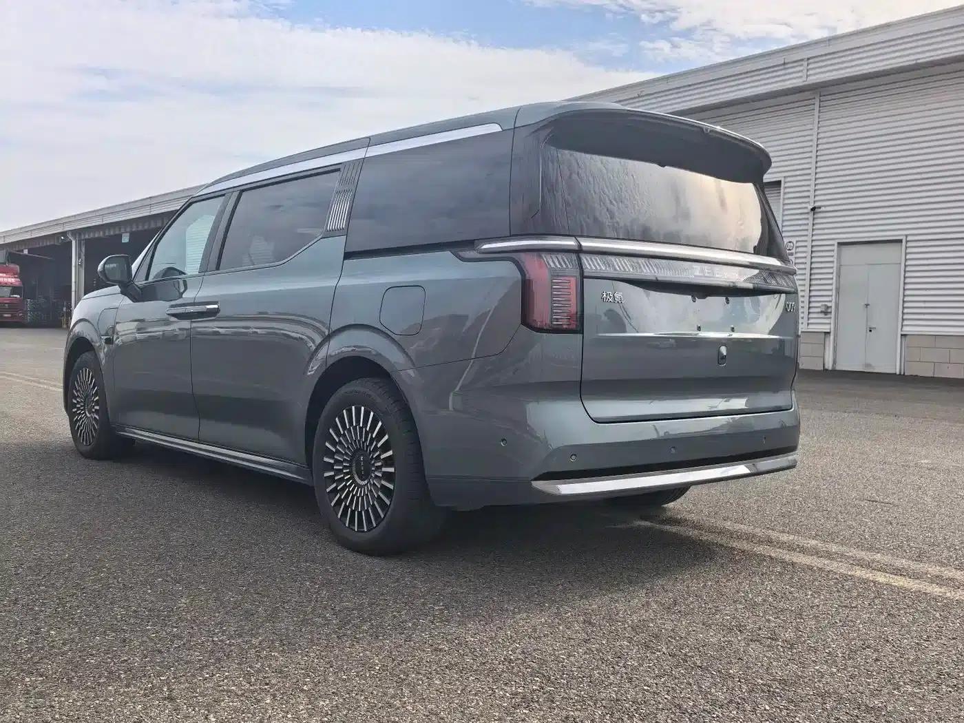 Extreme Krypton 009 2024 Model 7-Seat Aisle Edition 4WD 108kWh — миниатюра 9