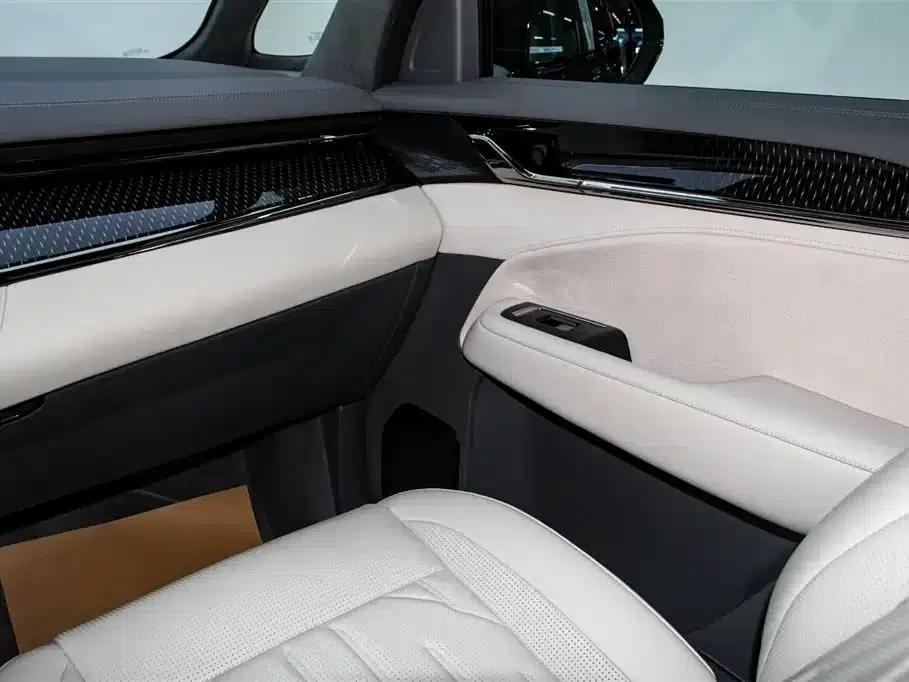 Jike 009 2024 Model Six-Seat Executive Edition AWD 108kWh — миниатюра 30