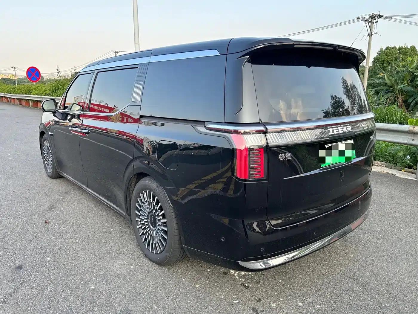 Extreme Krypton 009 2024 Model 7-Seat Aisle Edition 4WD 108kWh — миниатюра 12