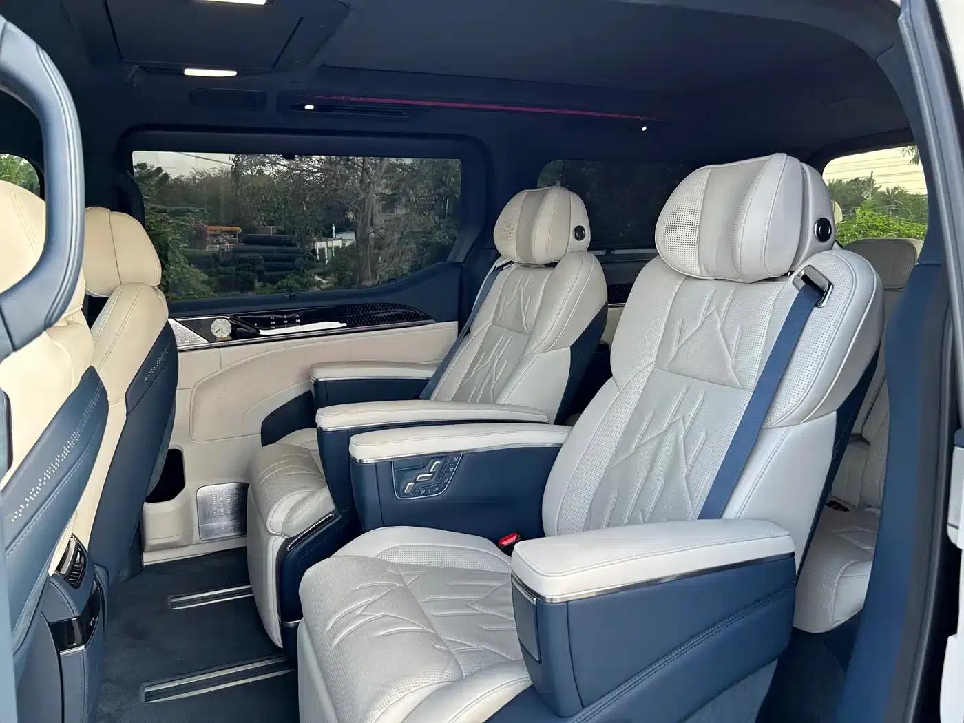 Extreme Krypton 009 2024 Model 7-Seat Aisle Edition 4WD 108kWh — миниатюра 4
