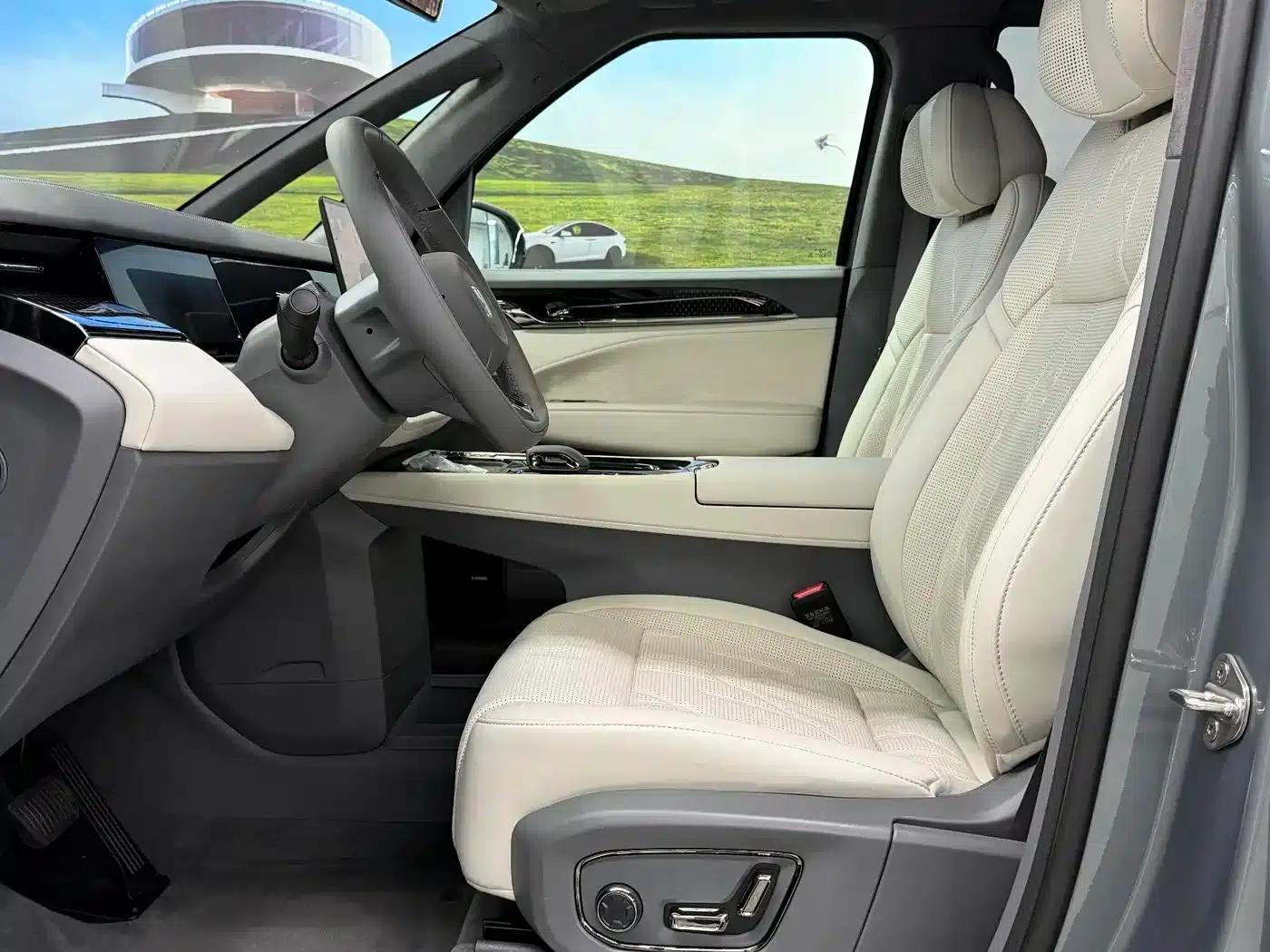Jike 009 2024 Model Six-Seat Executive Edition AWD 108kWh — миниатюра 6