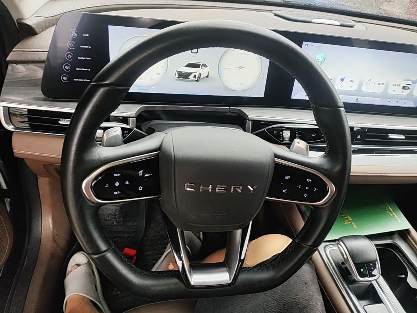 Chery Arrizo 8 2023 High-Energy Edition 2.0T DCT Luxury — миниатюра 14