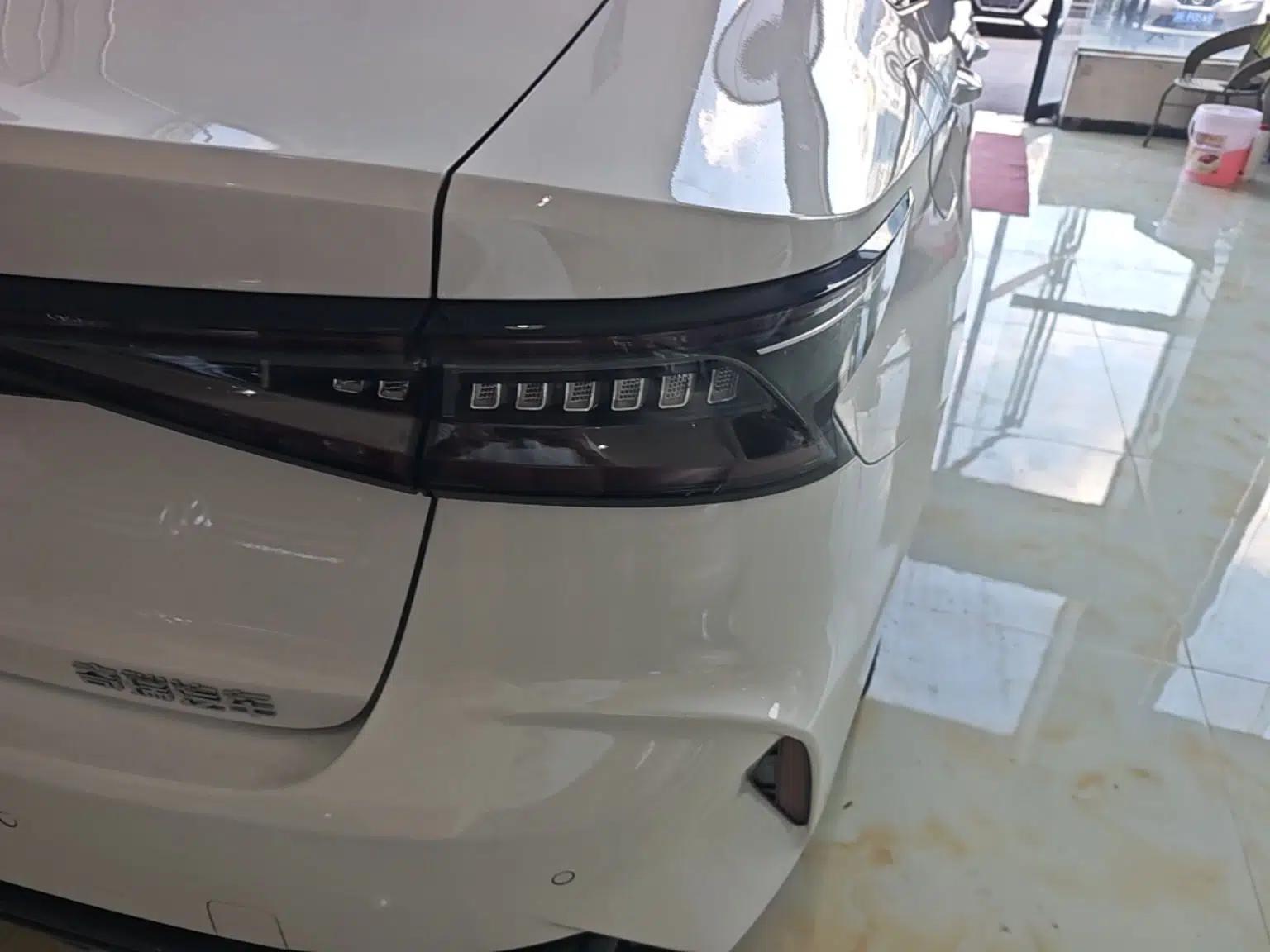 Chery Arrizo 8 2024 1.6T DCT Rui — миниатюра 7