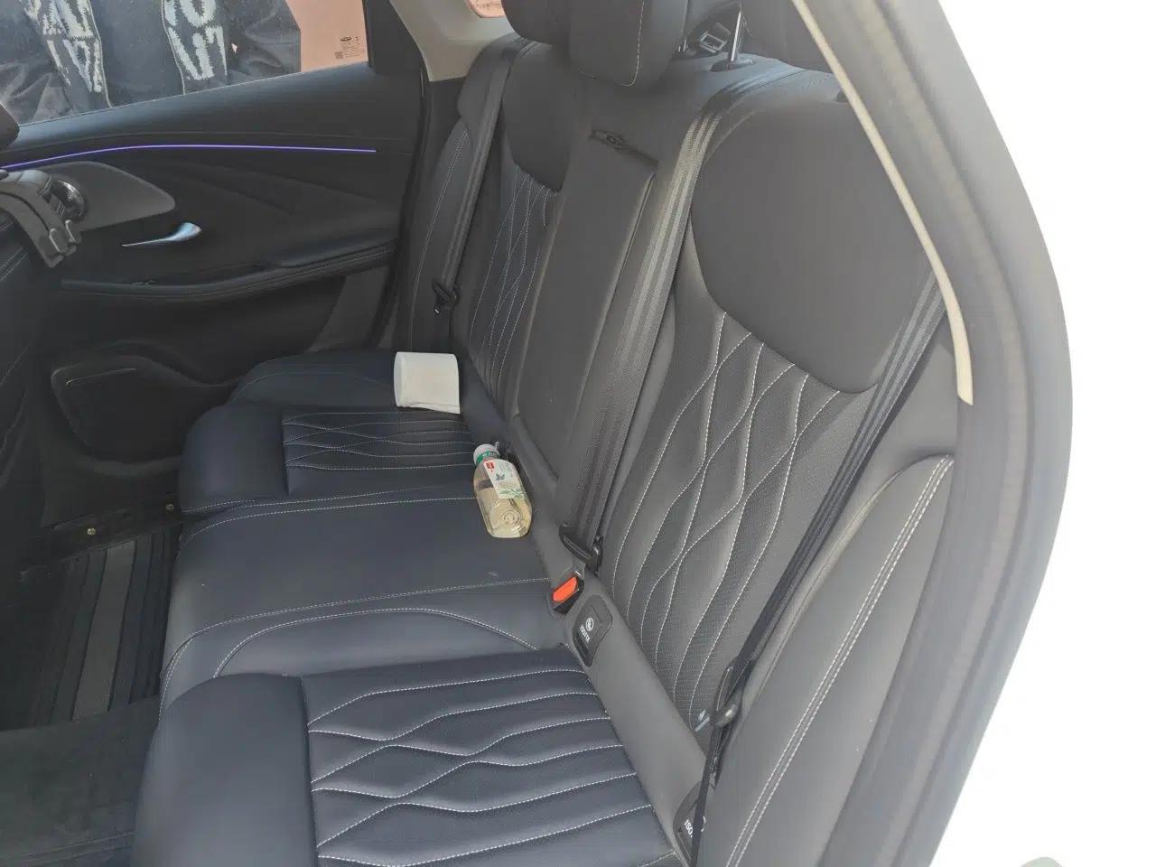 Chery Arrizo 8 2025 2.0T DCT Sport — миниатюра 18