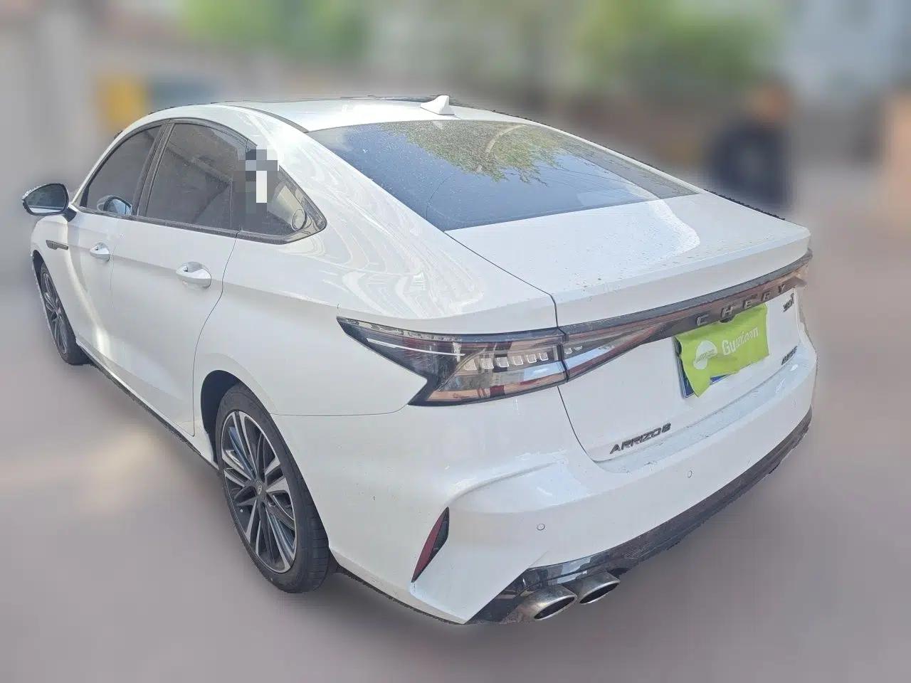 Chery Arrizo 8 2025 2.0T DCT Sport — миниатюра 4