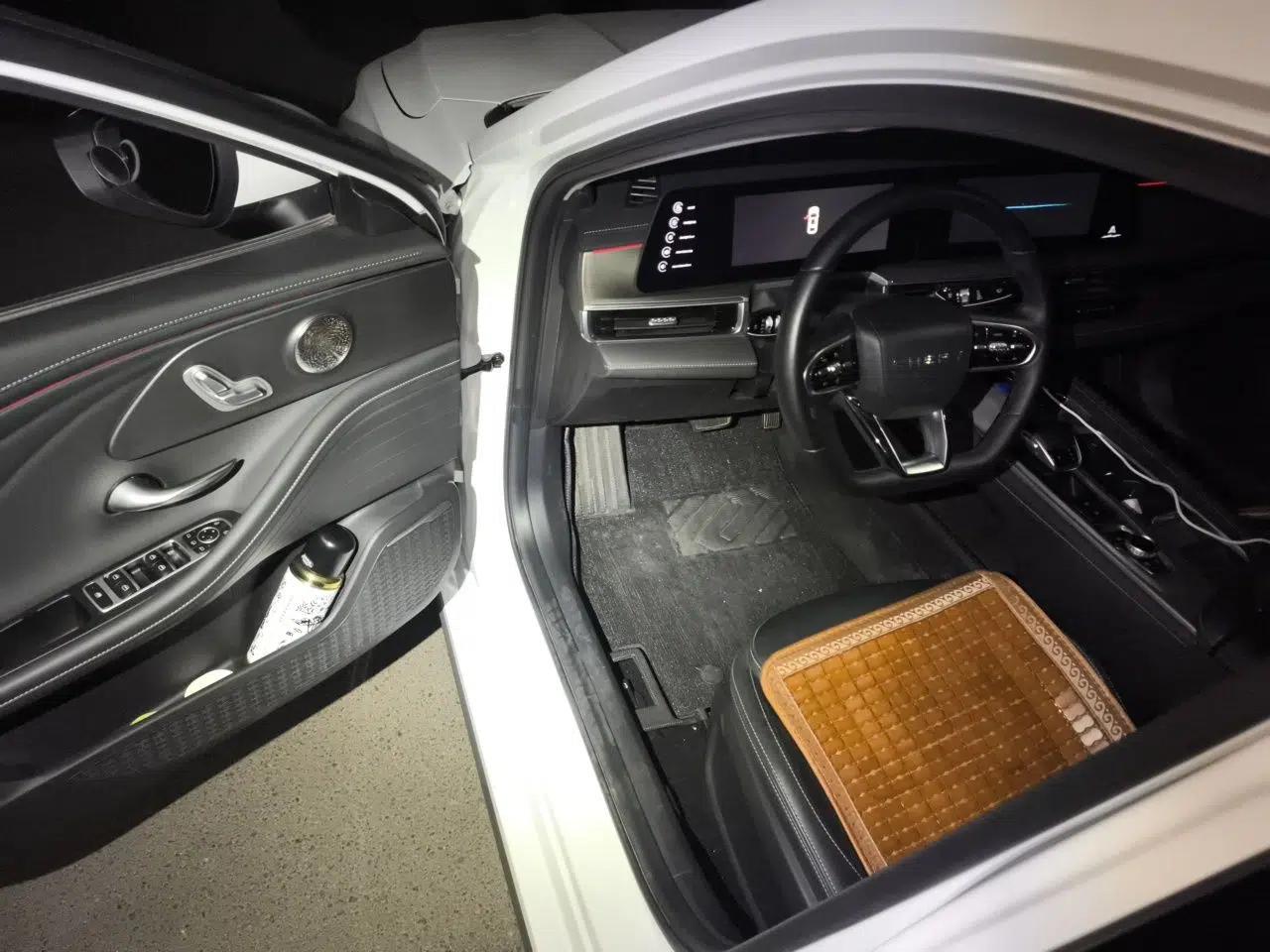 Chery Arrizo 8 2022 1.6T DCT Standard — миниатюра 17