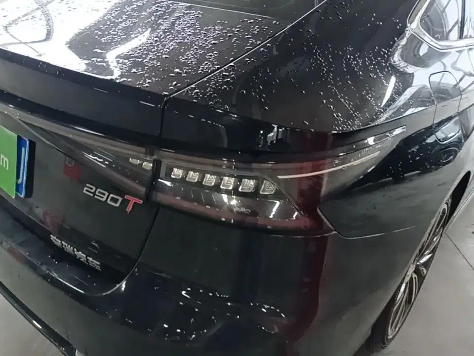 Chery Arrizo 8 2022 1.6T DCT Elite — миниатюра 8