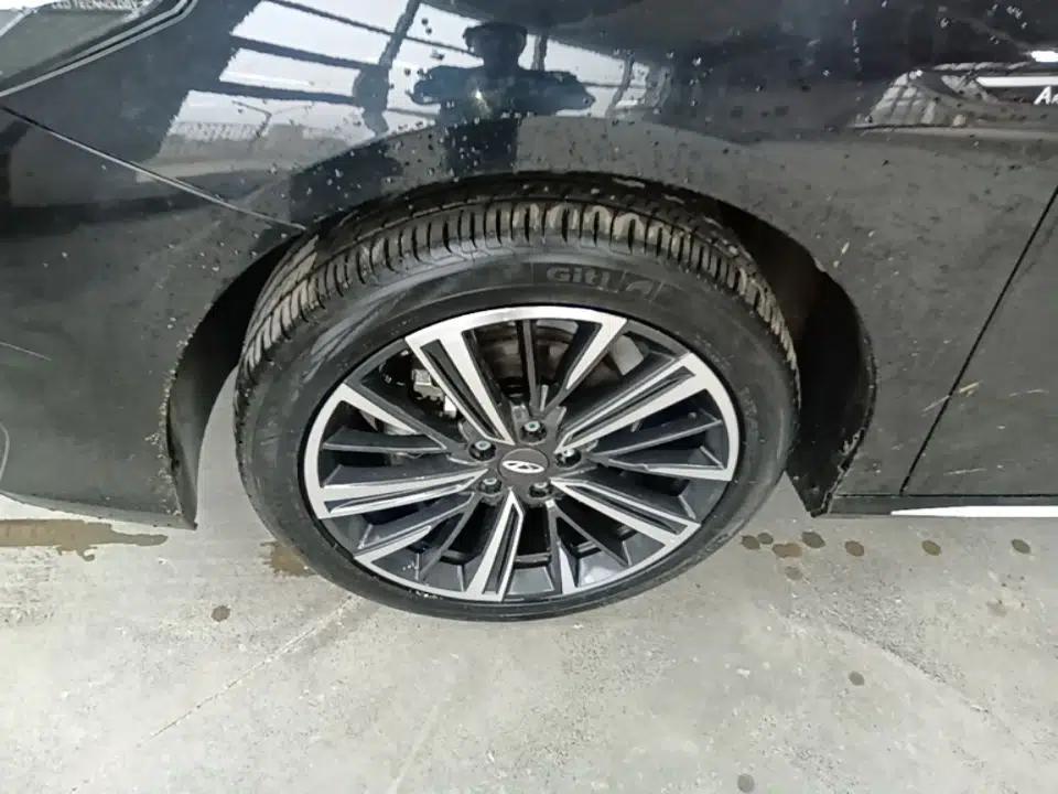Chery Arrizo 8 2022 1.6T DCT Elite — миниатюра 9
