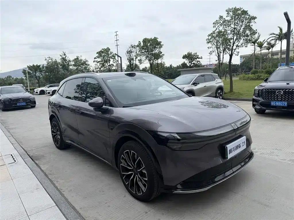 Jike 7X 2025 75kWh Rear-Wheel Drive Intelligent Driving Edition — миниатюра 3