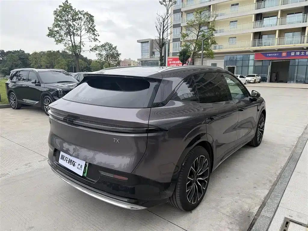 Jike 7X 2025 75kWh Rear-Wheel Drive Intelligent Driving Edition — миниатюра 8