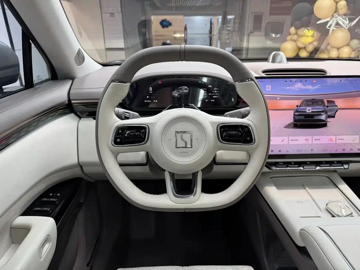 Jike 7X 2025 Model 100kWh Long-Range Four-Wheel Drive Intelligent Driving Edition — миниатюра 7