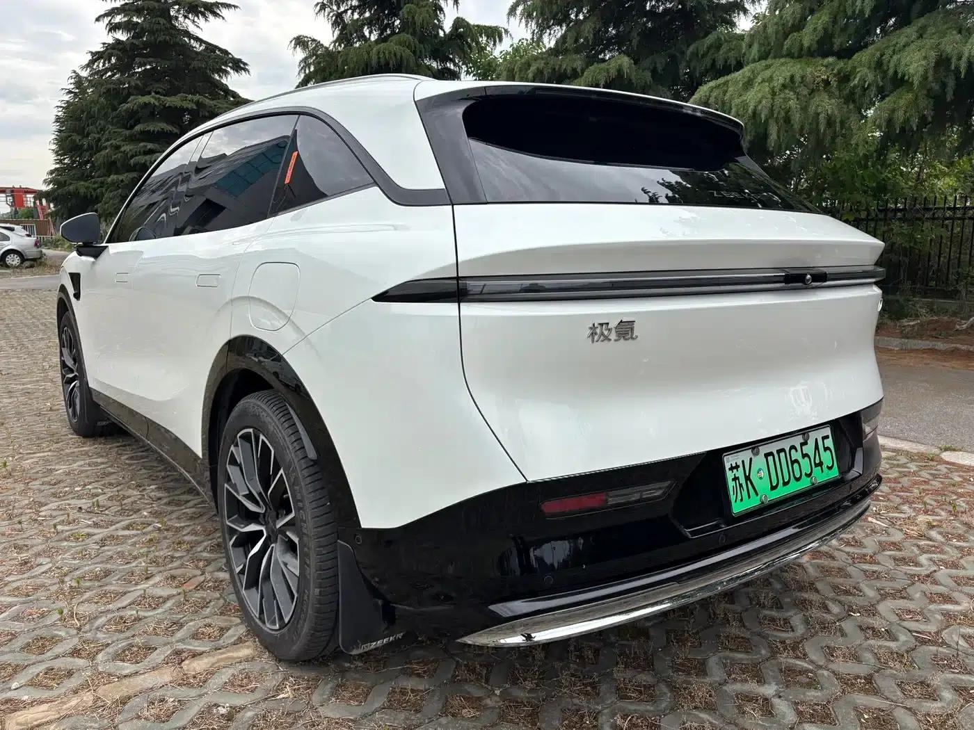 Jike 7X 2025 75kWh Rear-Wheel Drive Intelligent Driving Edition — миниатюра 4