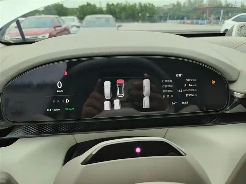 Jike 7X 2025 75kWh Rear-Wheel Drive Intelligent Driving Edition — миниатюра 8