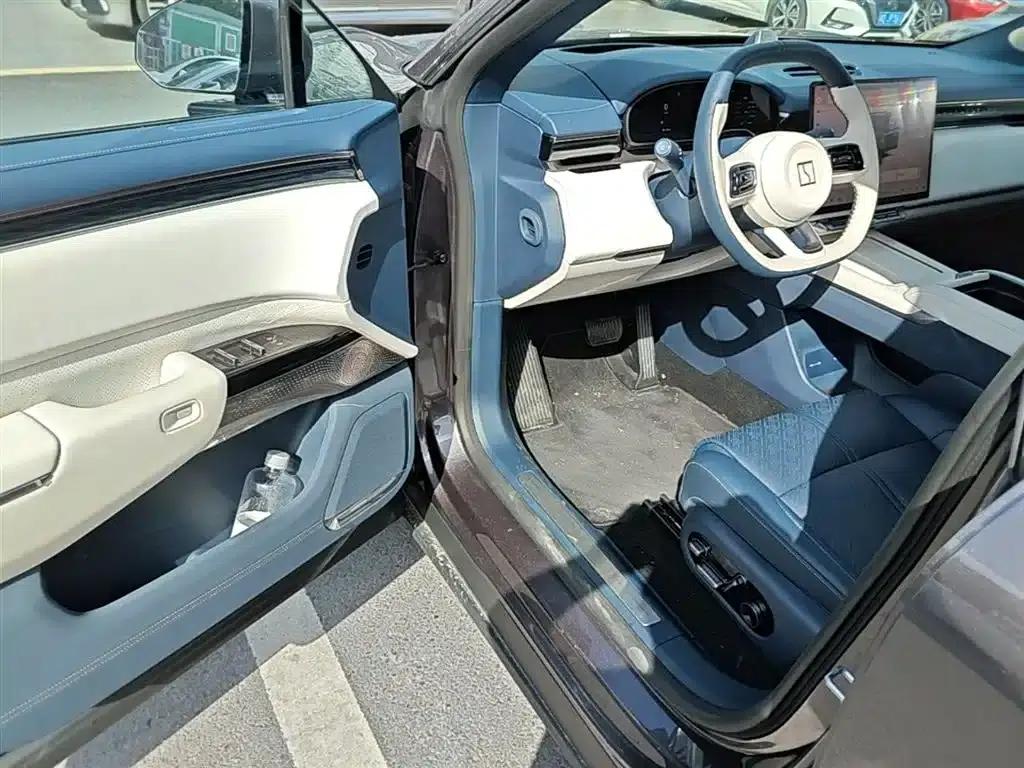 Jike 7X 2025 75kWh Rear-Wheel Drive Intelligent Driving Edition — миниатюра 16