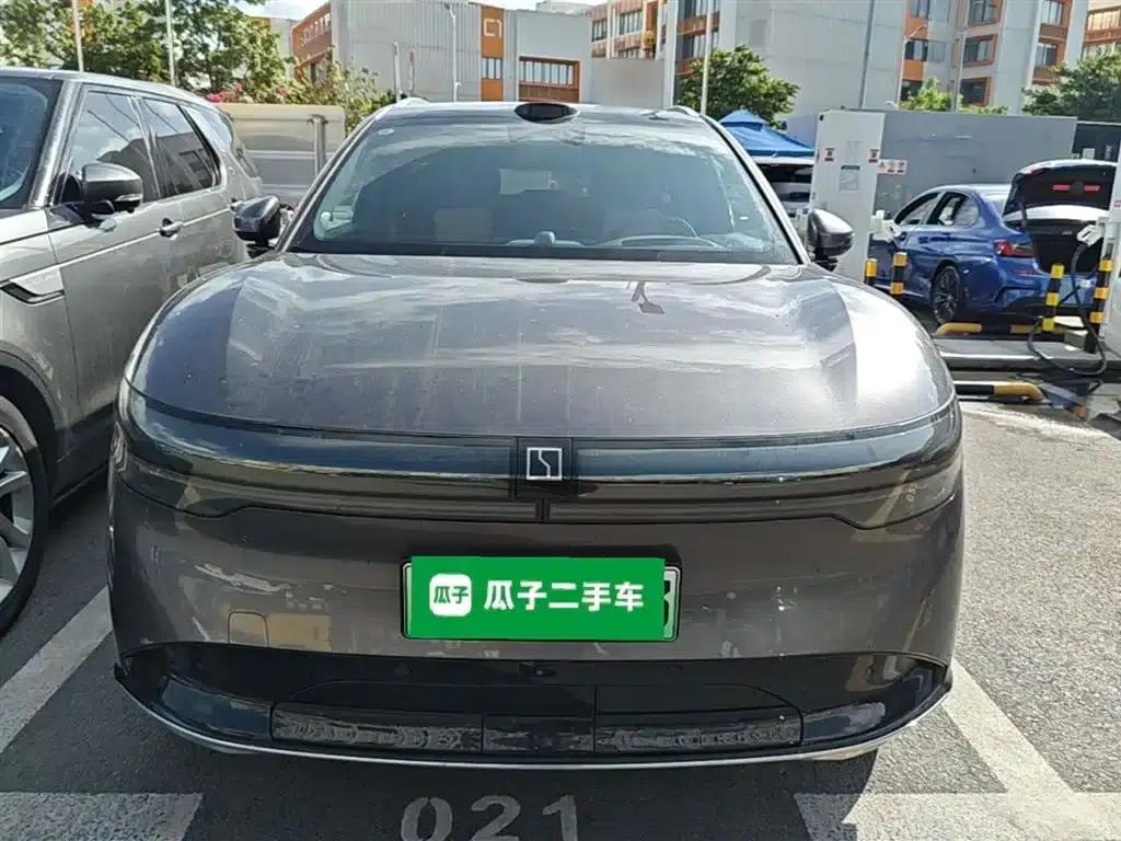 Jike 7X 2025 75kWh Rear-Wheel Drive Intelligent Driving Edition — миниатюра 3