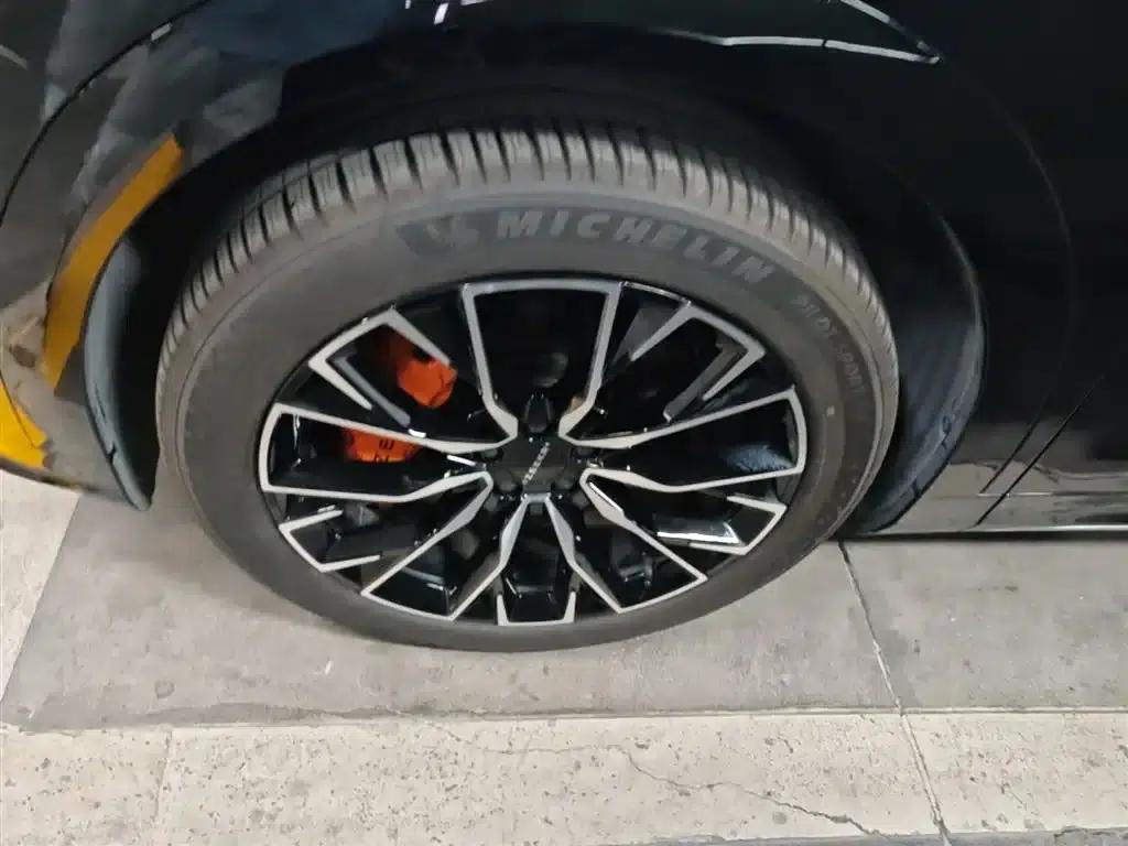 Jike 7X 2025 75kWh Rear-Wheel Drive Intelligent Driving Edition — миниатюра 25