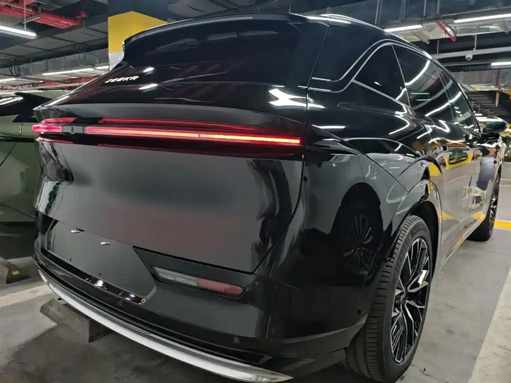 Jike 7X 2025 75kWh Rear-Wheel Drive Intelligent Driving Edition — миниатюра 5