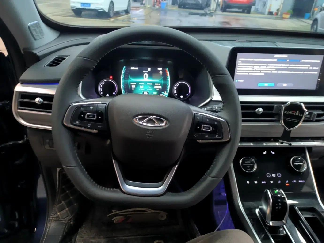 Chery Tiggo 8 2019 1.6 TGDI Automatic Luxury Model — миниатюра 14