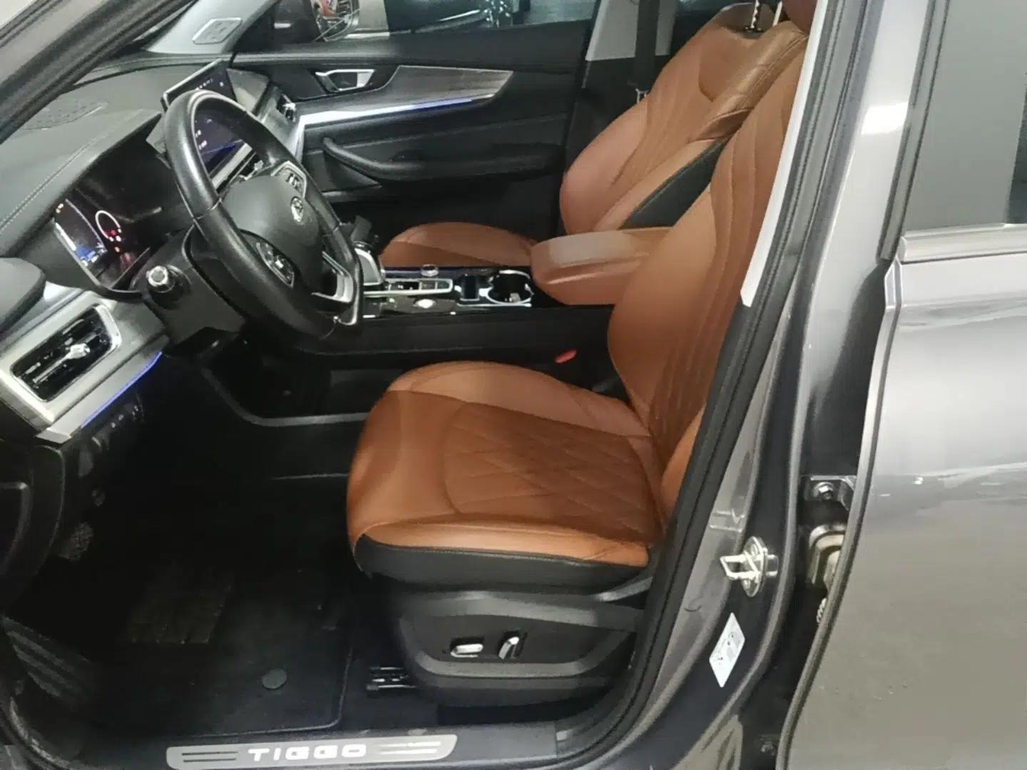 Chery Tiggo 8 2021 Kunpeng Edition 290TGDI Automatic Fuyao Version+ — миниатюра 18